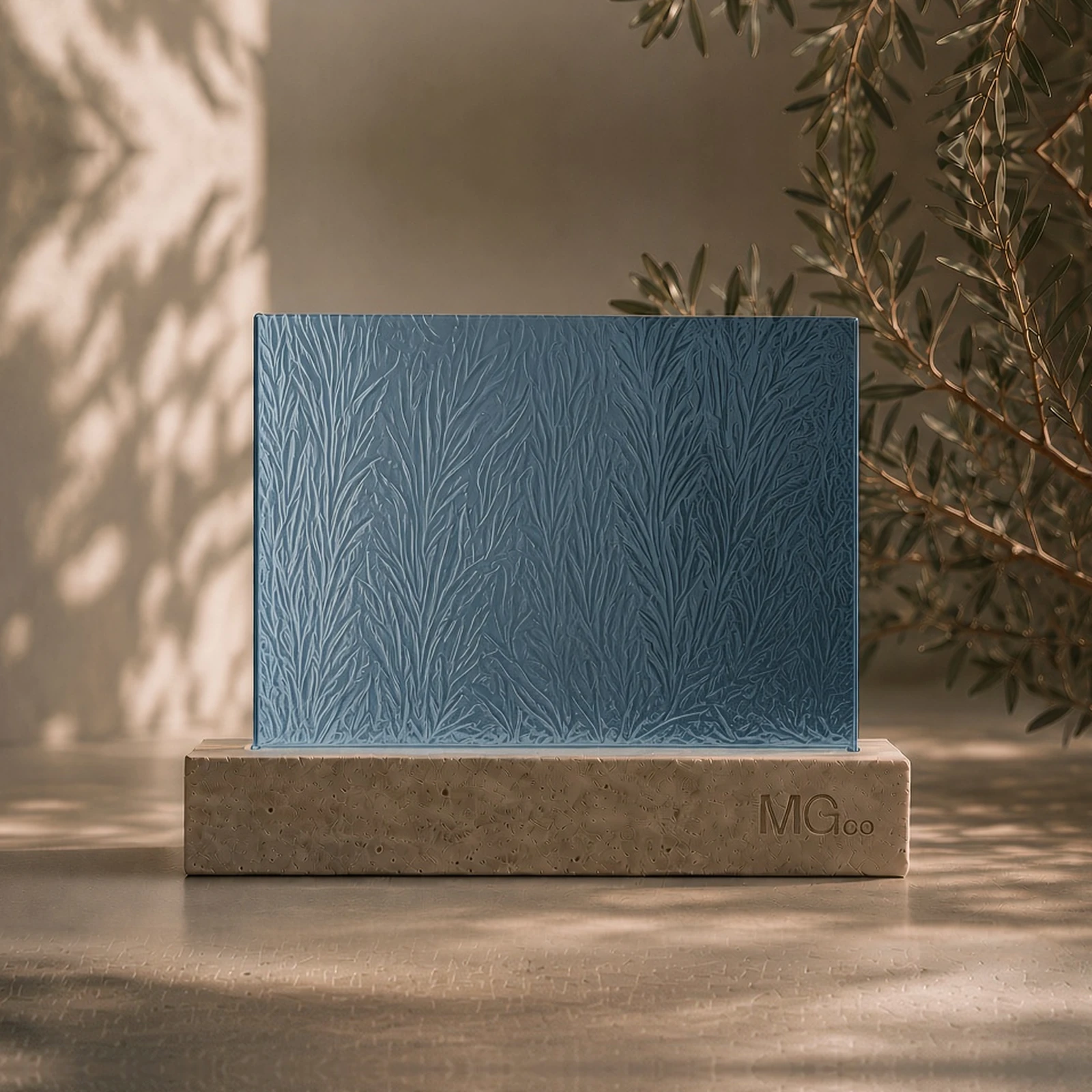 Blue Everglade patterned glass sample