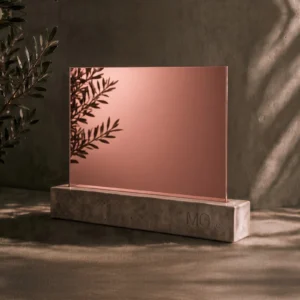 Pink-copper tinted mirror sample