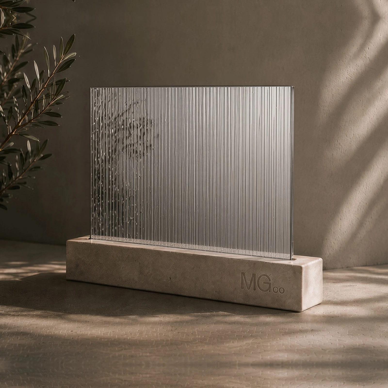 Silver 5mm reeded mirror sample